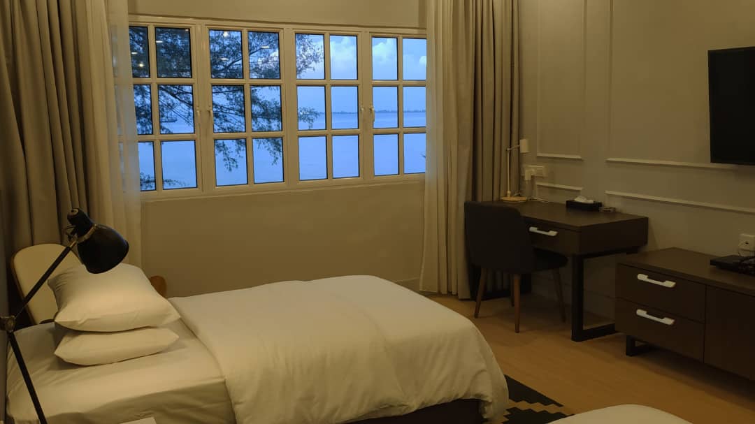 Room Reservation